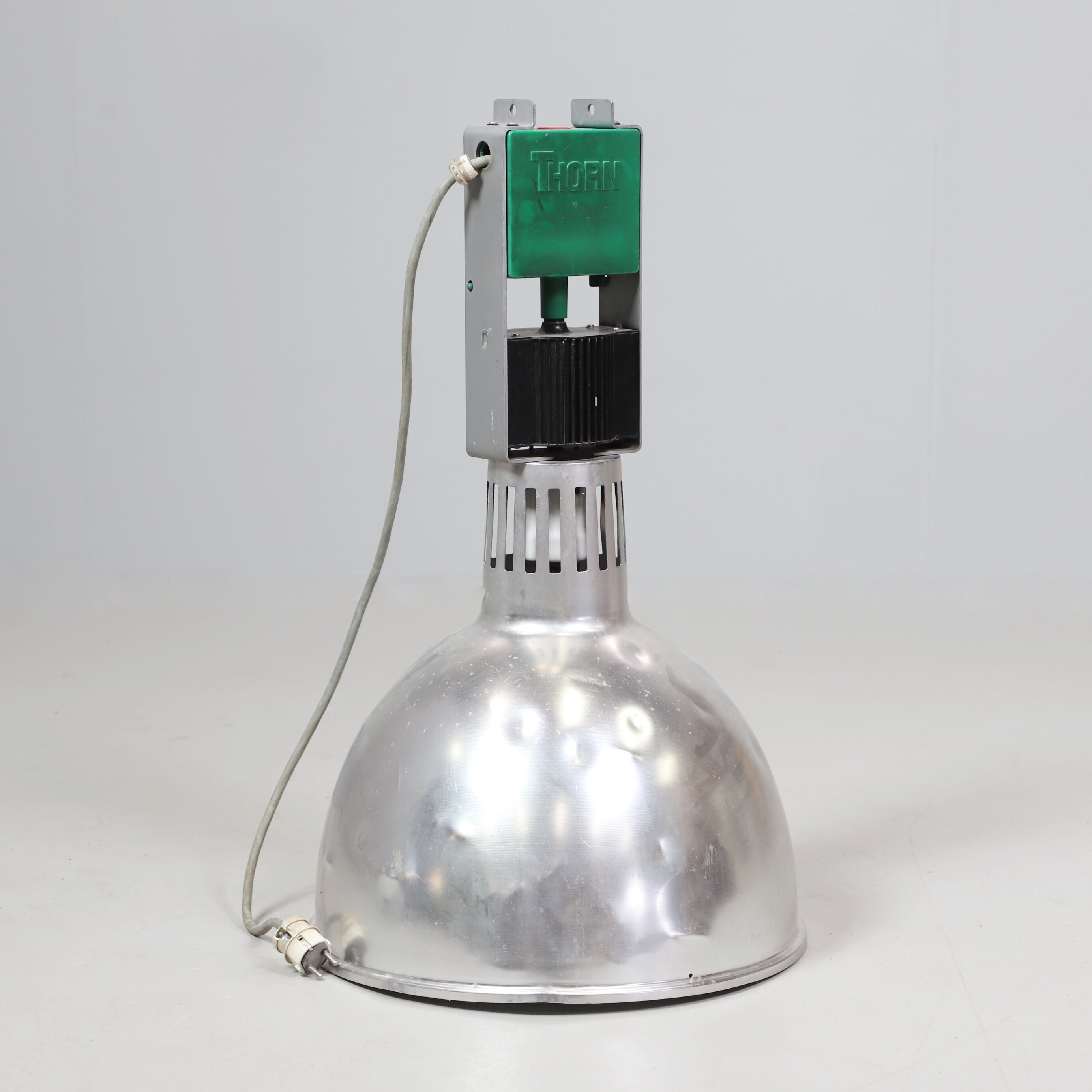 Thorn industrial high-bay lamp