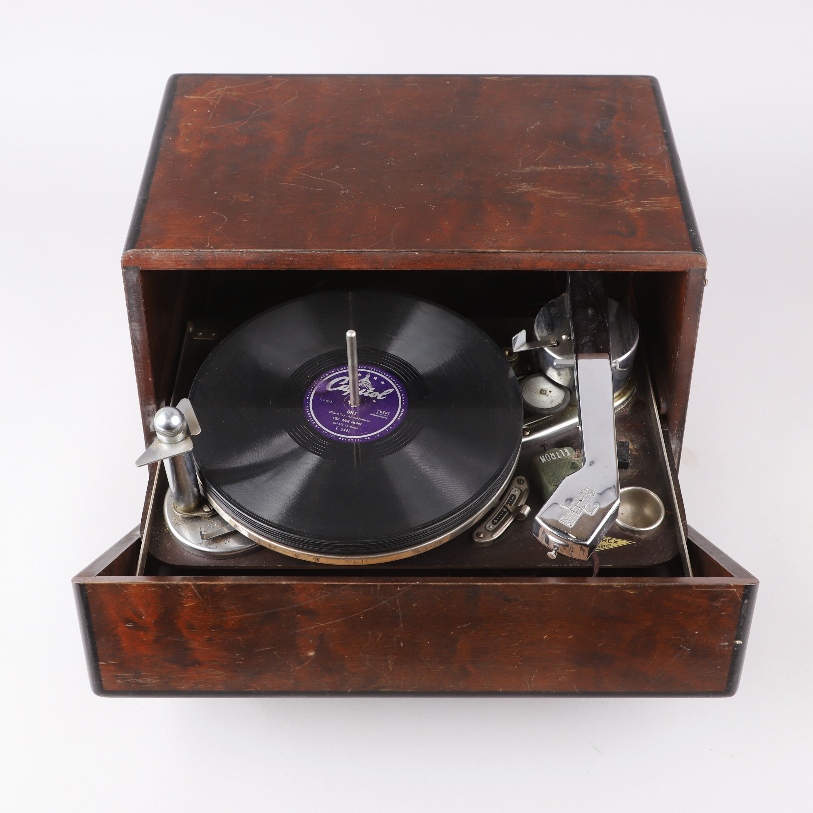Luxor Shellac Record Player (1930-40s)